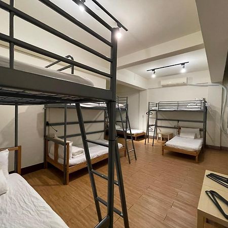 Chiayi Petite Hostel Ngoại thất bức ảnh