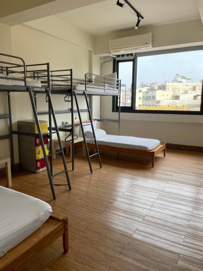 Chiayi Petite Hostel Ngoại thất bức ảnh
