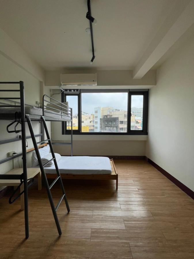 Chiayi Petite Hostel Ngoại thất bức ảnh