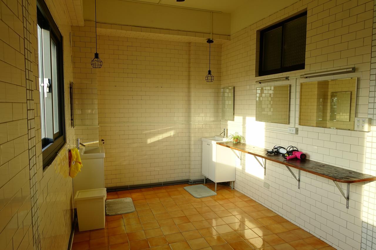 Chiayi Petite Hostel Ngoại thất bức ảnh